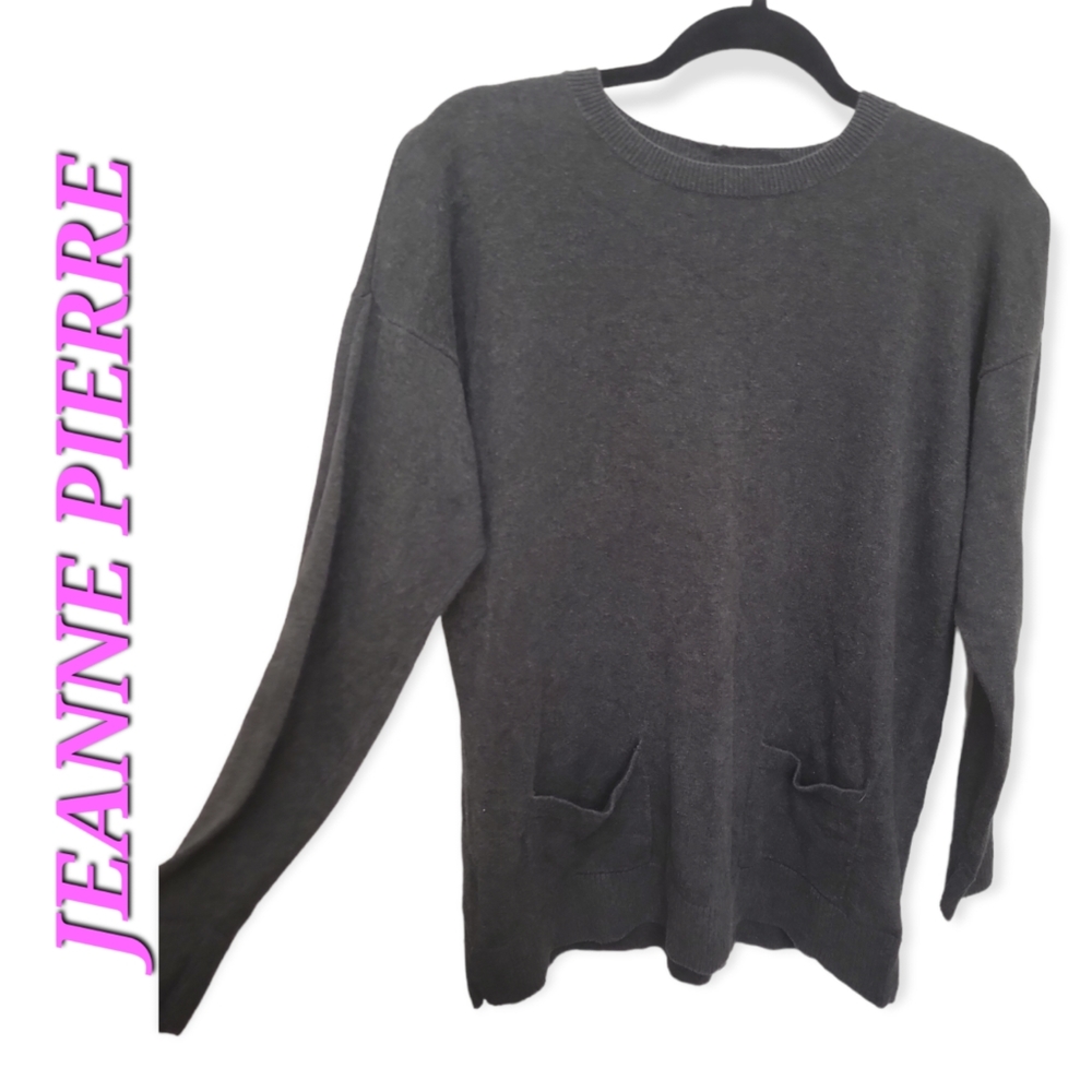 Jeanne Pierre 100% cotton long sleeve sweater with front pockets